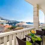 Apartment Bonaca